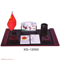 紅木臺(tái)歷
